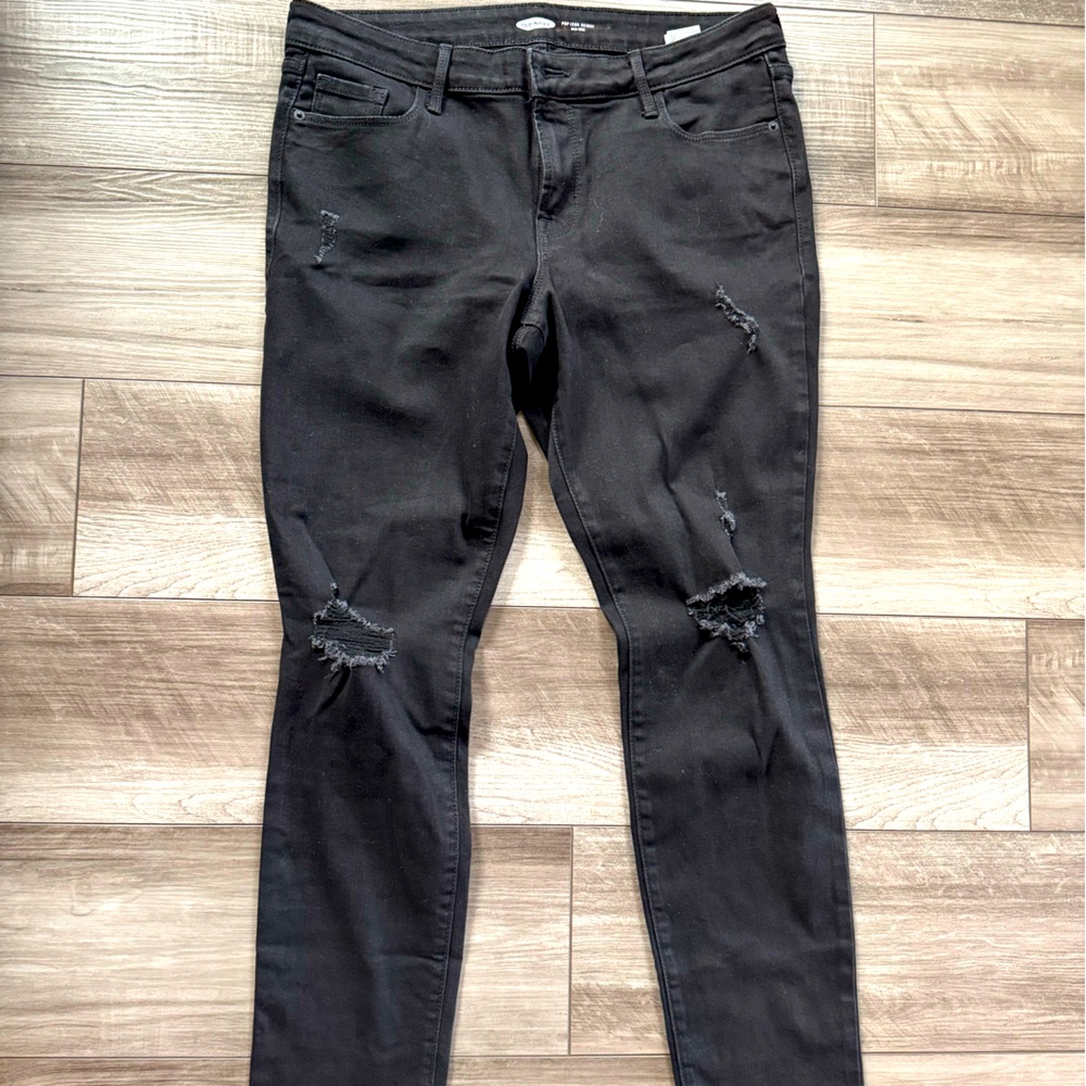 Old Navy Skinny Jeans! Never Worn!